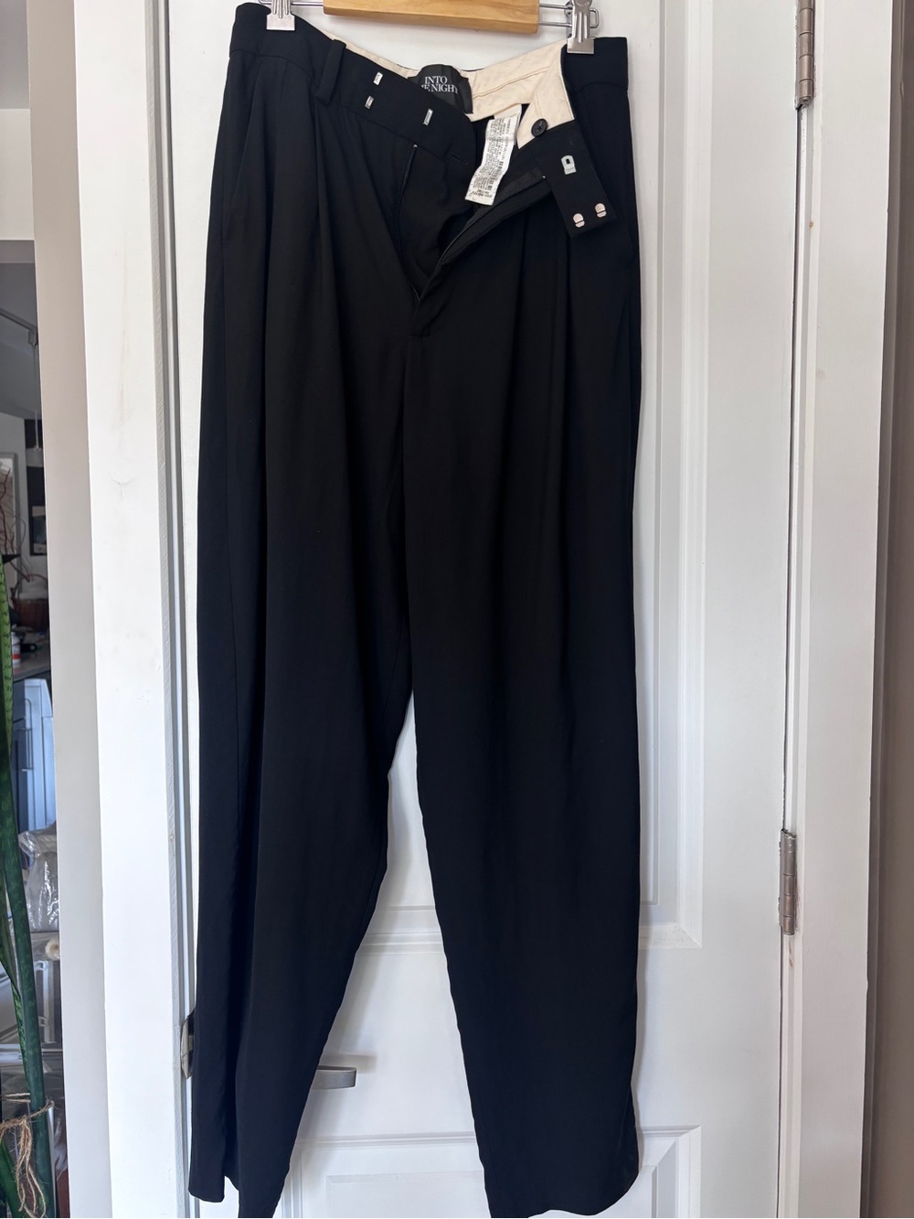 Zara Black viscose High-Waist Pleated Wide-Leg Pants into the night, S